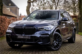 BMW X5 xDrive45e M Sport M Seats 22" Vierwielbesturing Stoelventilatie Harman Kardon Panorama