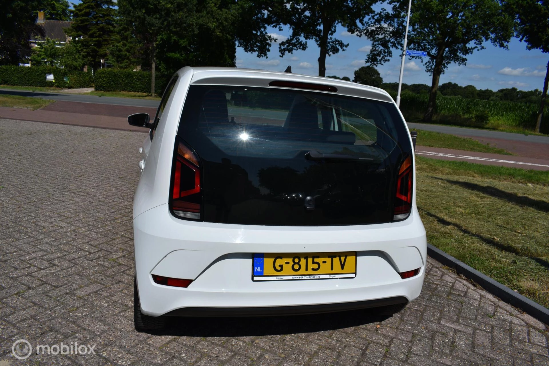 Hoofdafbeelding Volkswagen up!
