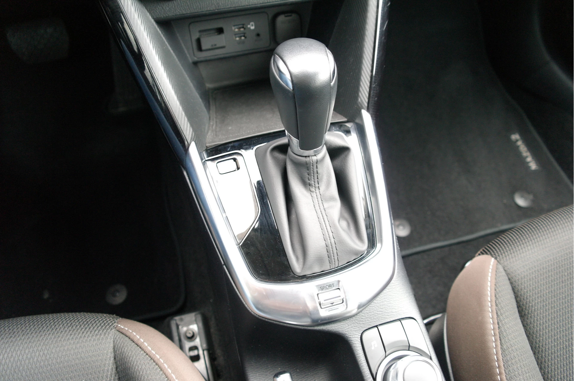 Hoofdafbeelding Mazda 2
