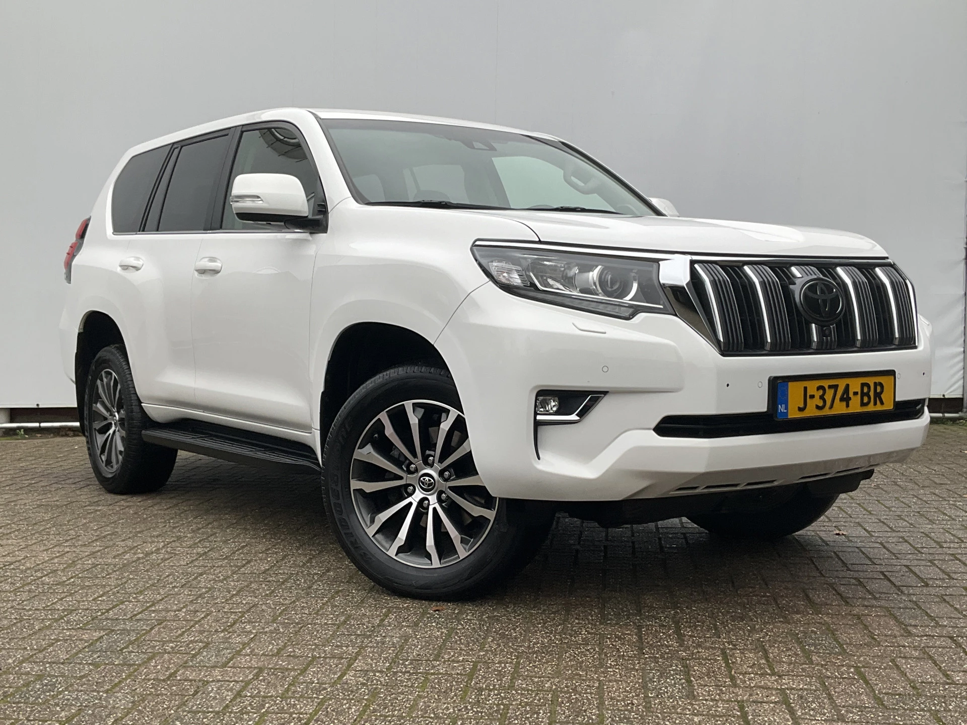 Hoofdafbeelding Toyota Land Cruiser