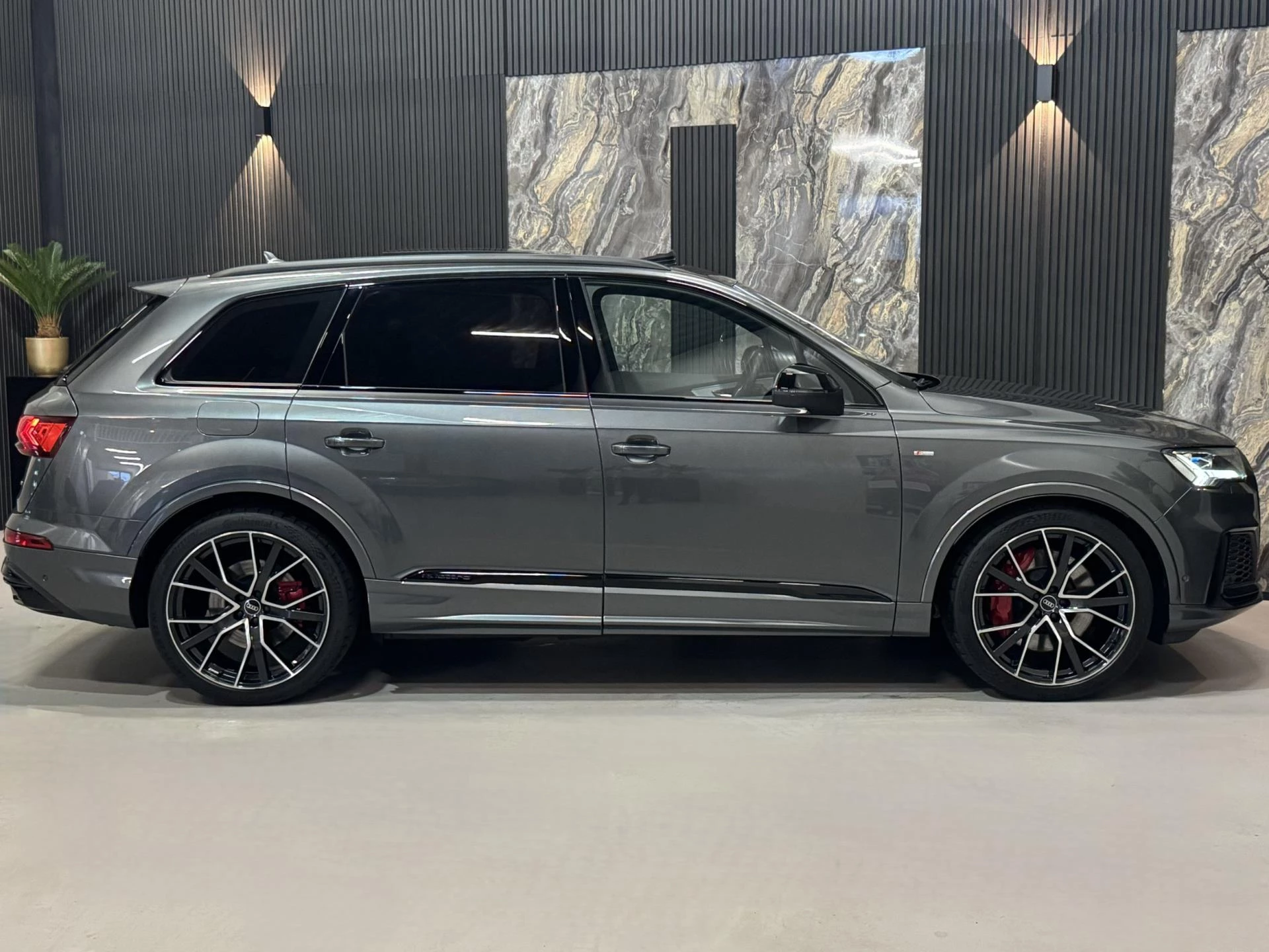 Hoofdafbeelding Audi Q7