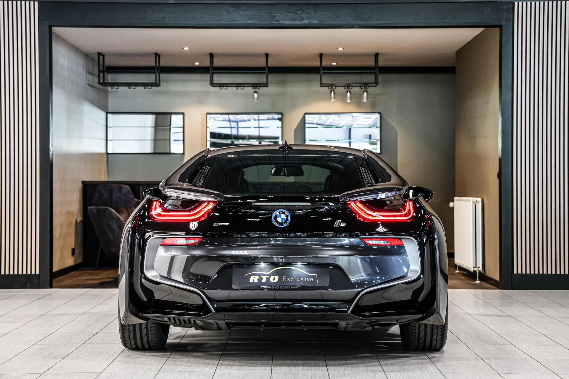 Hoofdafbeelding BMW i8