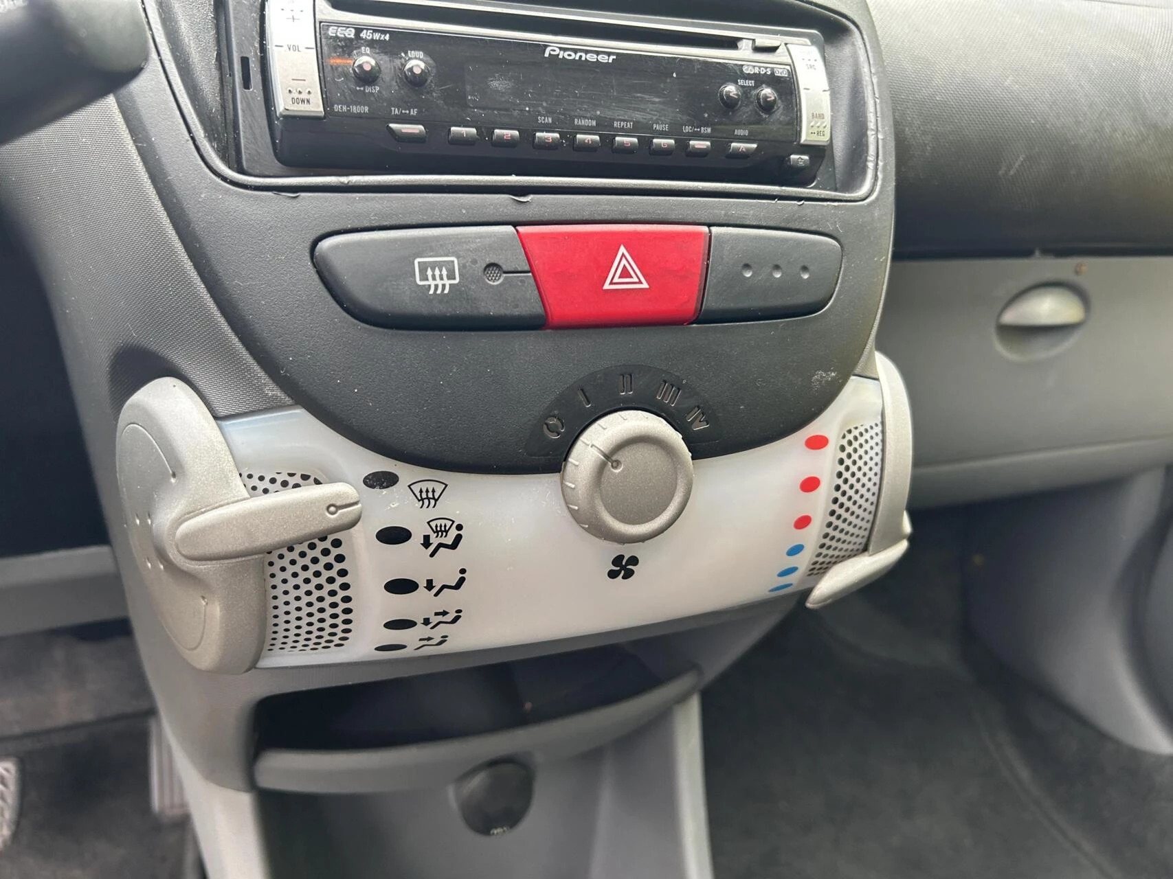 Hoofdafbeelding Peugeot 107