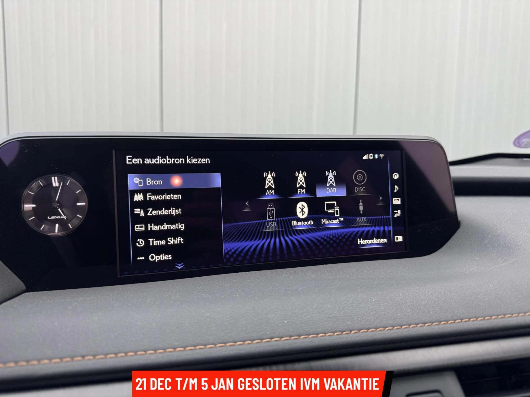 Hoofdafbeelding Lexus UX