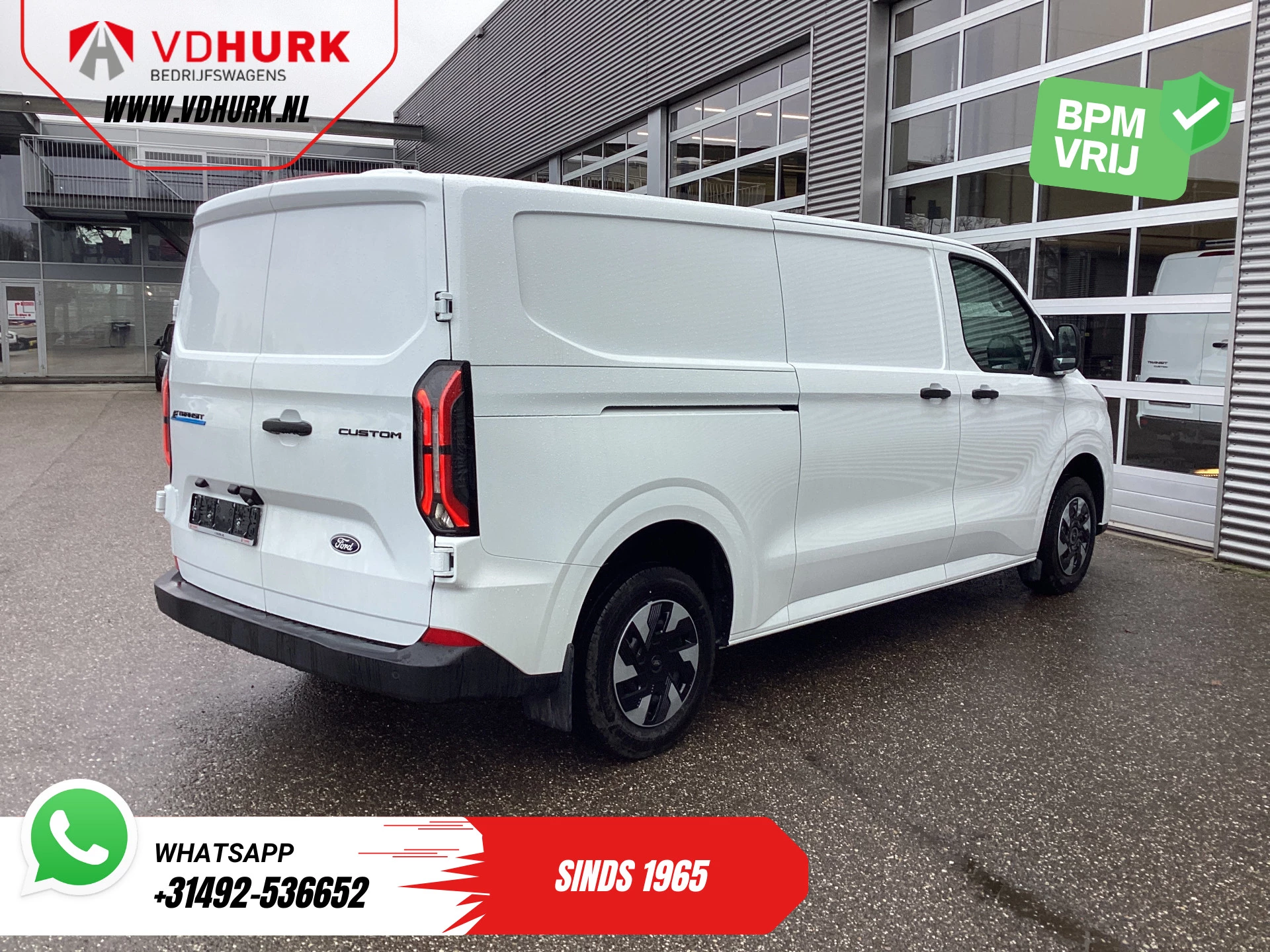 Hoofdafbeelding Ford E-Transit Custom