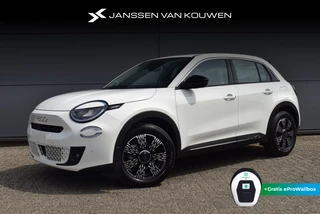 Hoofdafbeelding Fiat 600 Fiat 600e Urban 54 kWh OP VOORRAAD SNEL LEVERBAAR!