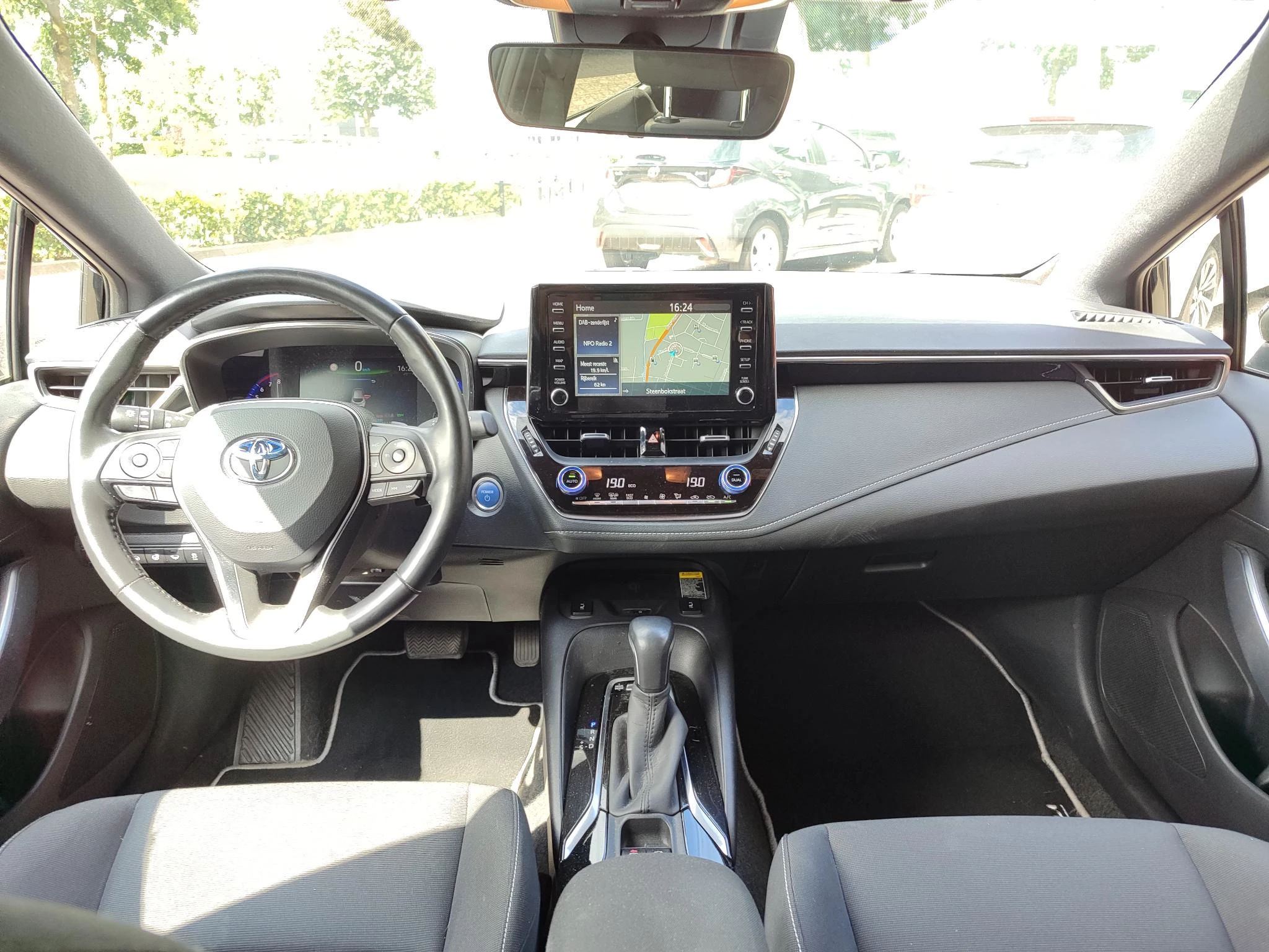 Hoofdafbeelding Toyota Corolla