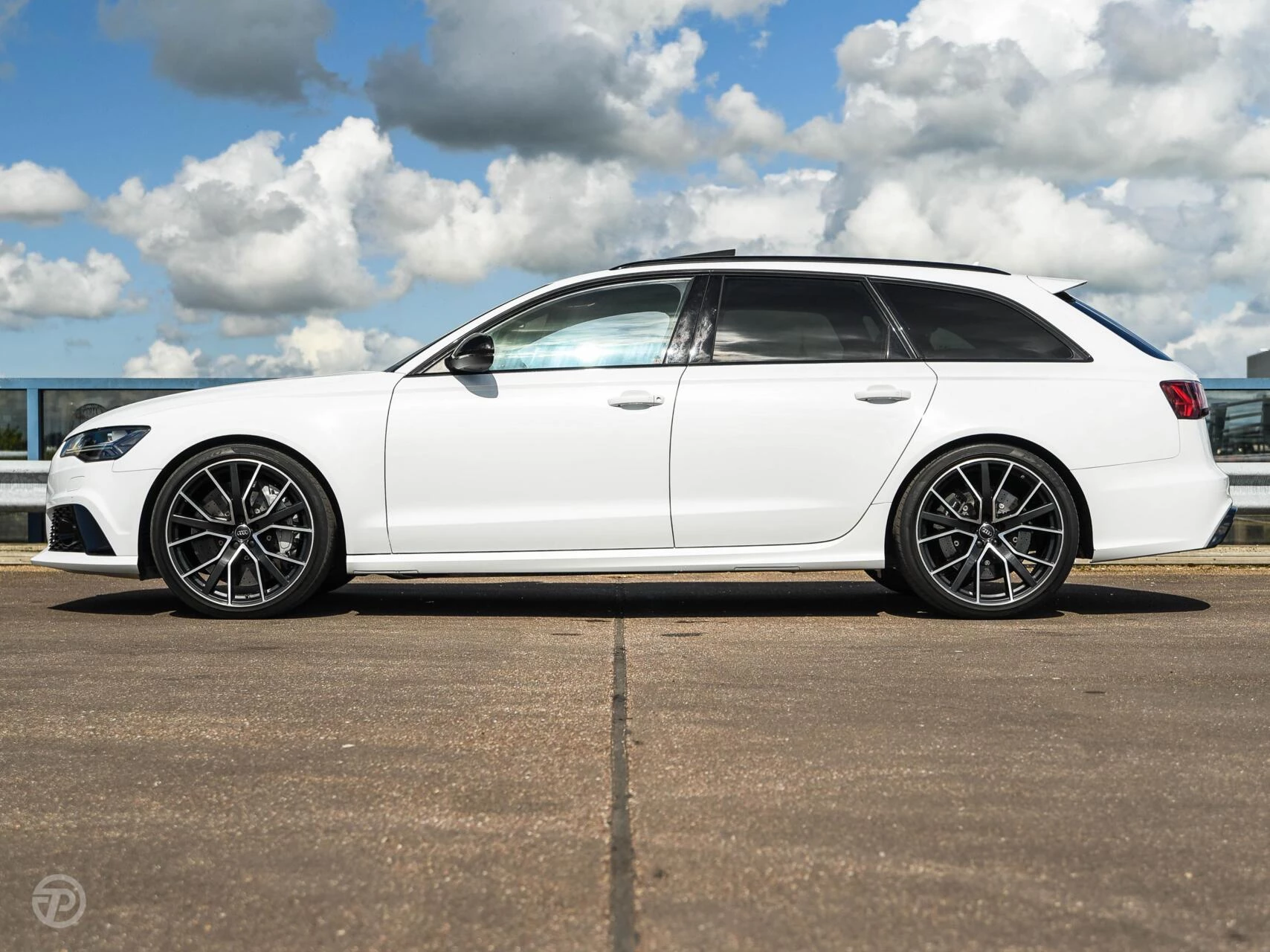 Hoofdafbeelding Audi RS6
