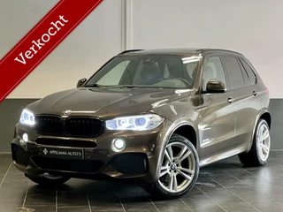 Hoofdafbeelding BMW X5 BMW X5 xDrive35i High Executive M Pakket | Pano | HUD | Keyless |