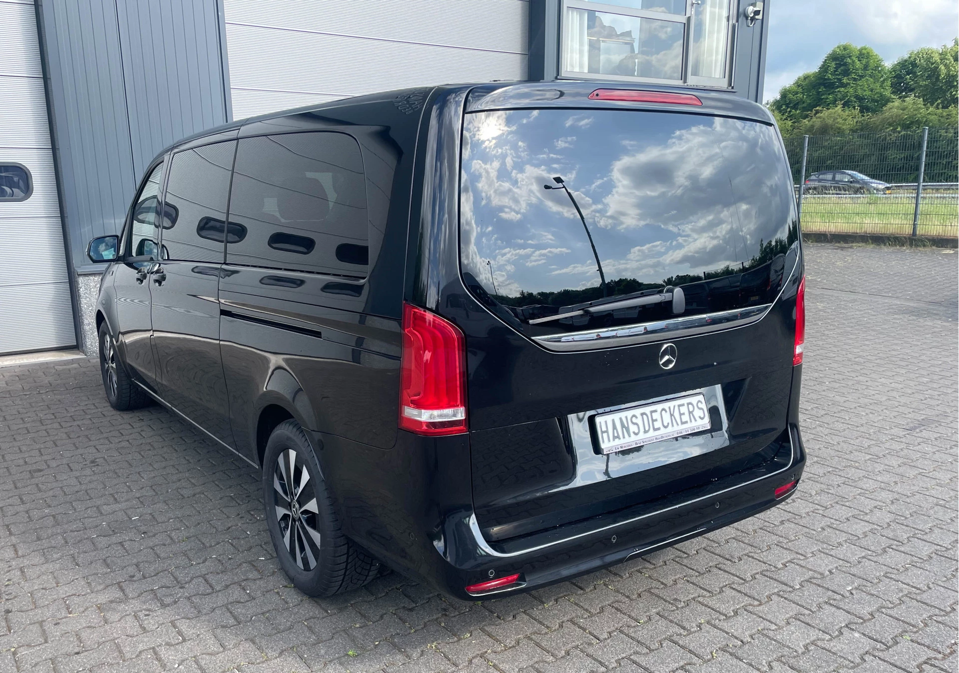 Hoofdafbeelding Mercedes-Benz EQV