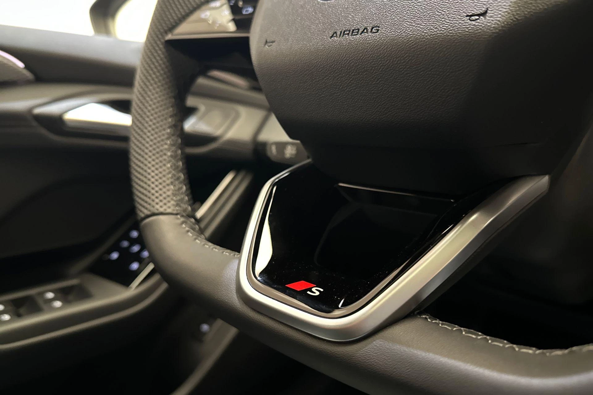 Hoofdafbeelding Audi A6 e-tron
