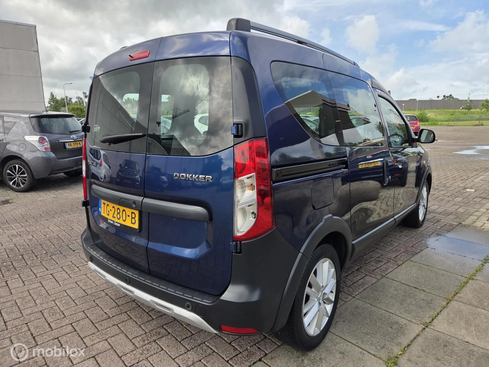 Hoofdafbeelding Dacia Dokker