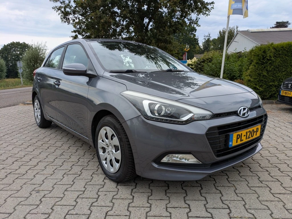 Hyundai i20