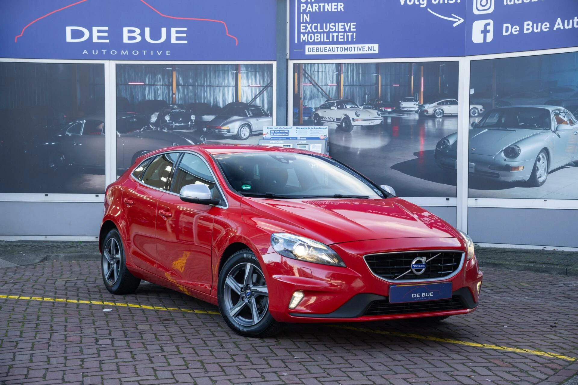 Hoofdafbeelding Volvo V40