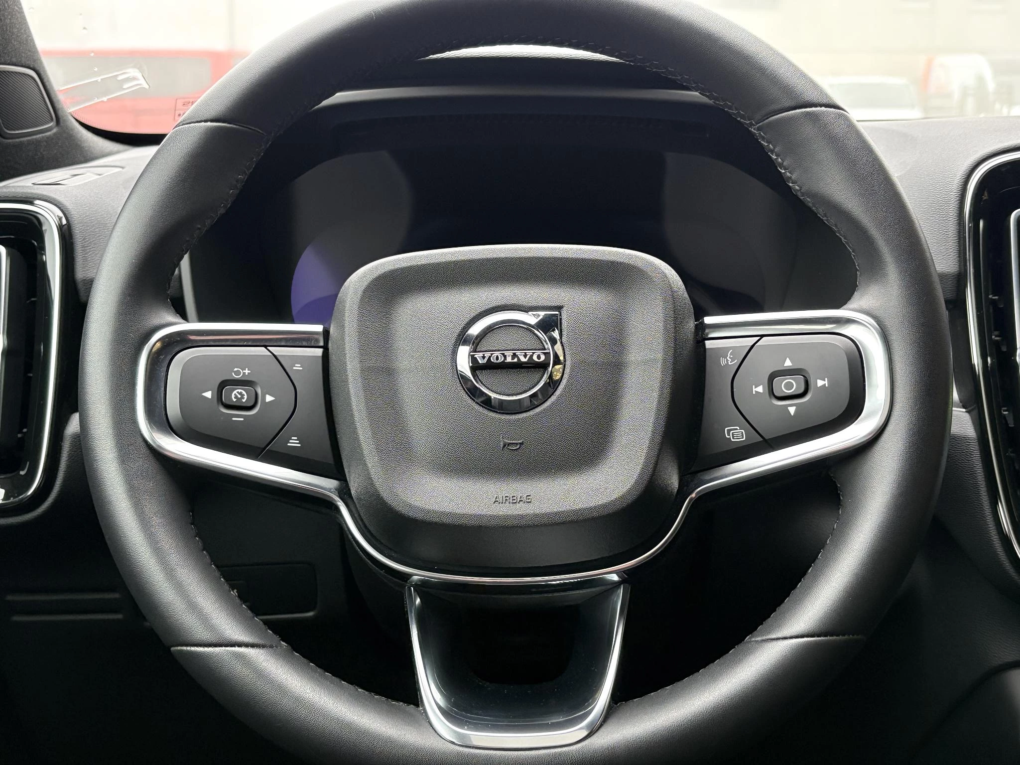 Hoofdafbeelding Volvo C40