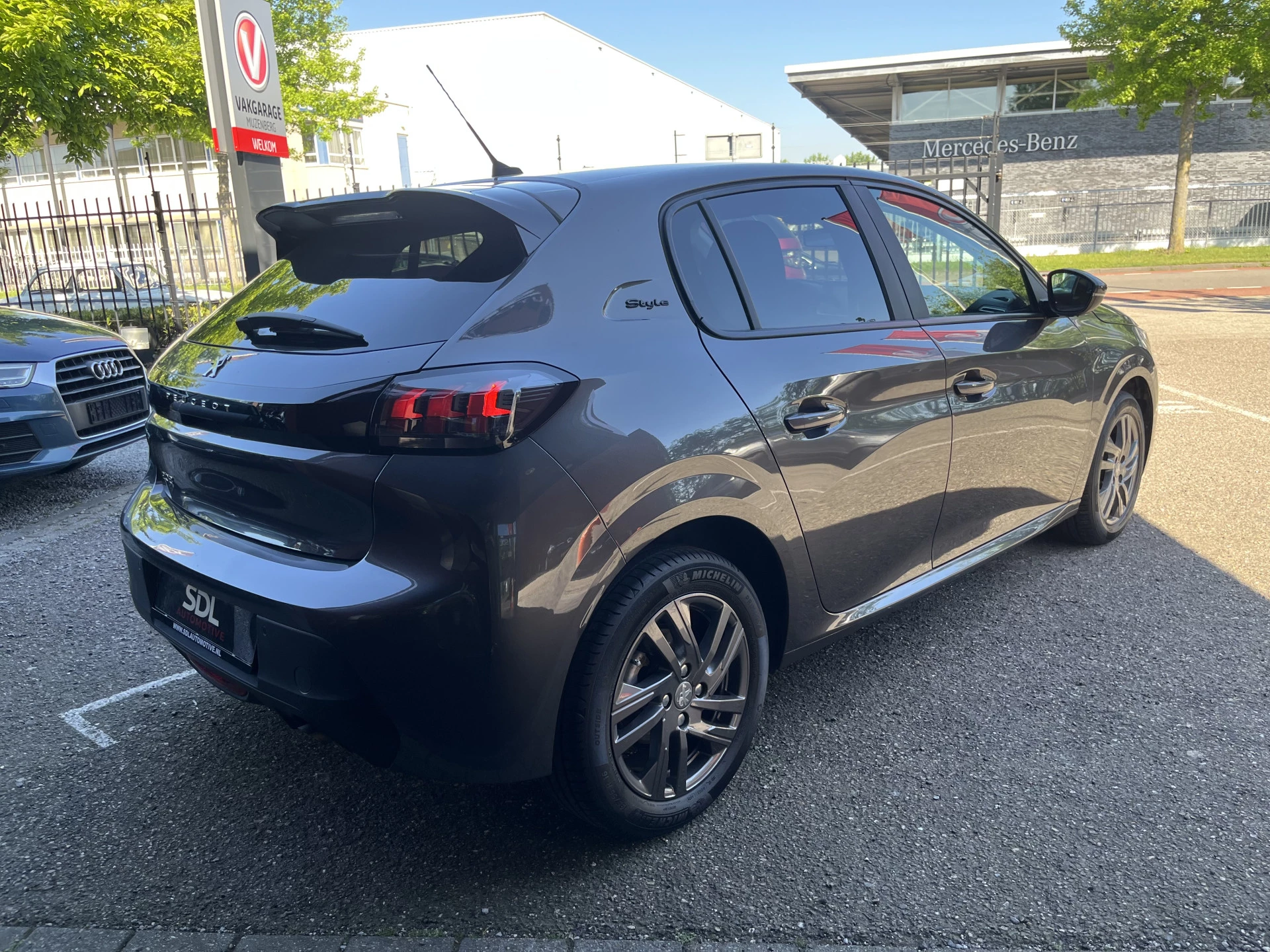 Hoofdafbeelding Peugeot 208