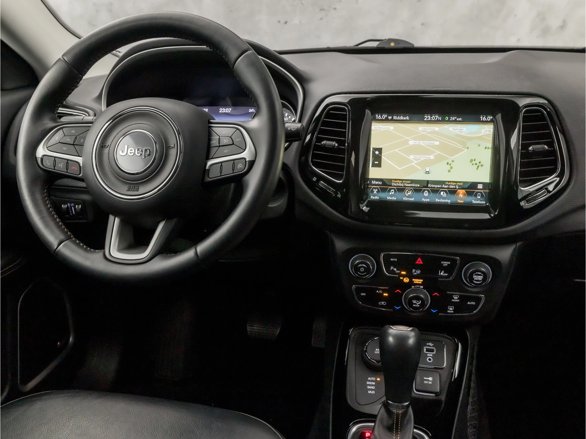 Hoofdafbeelding Jeep Compass