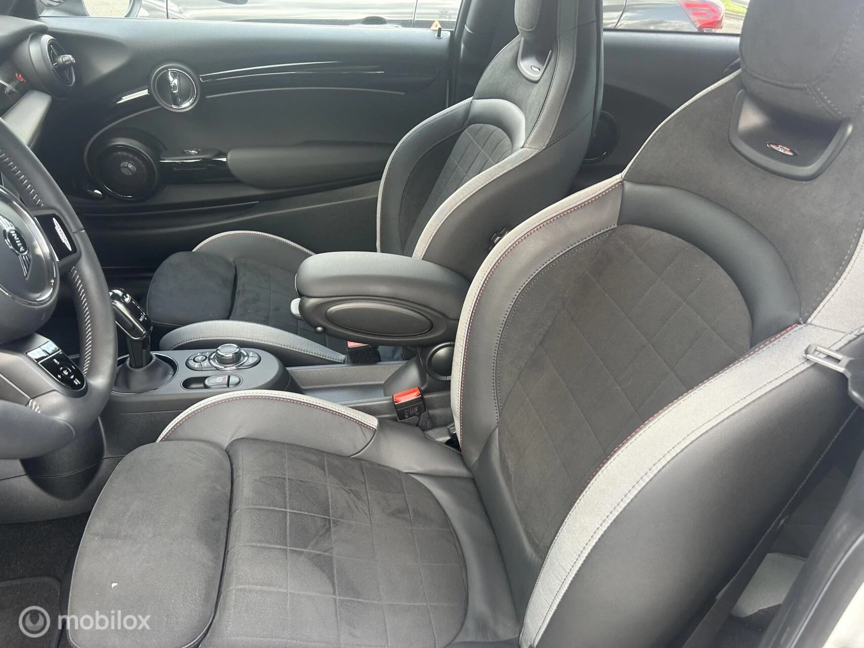 Hoofdafbeelding MINI Cooper S