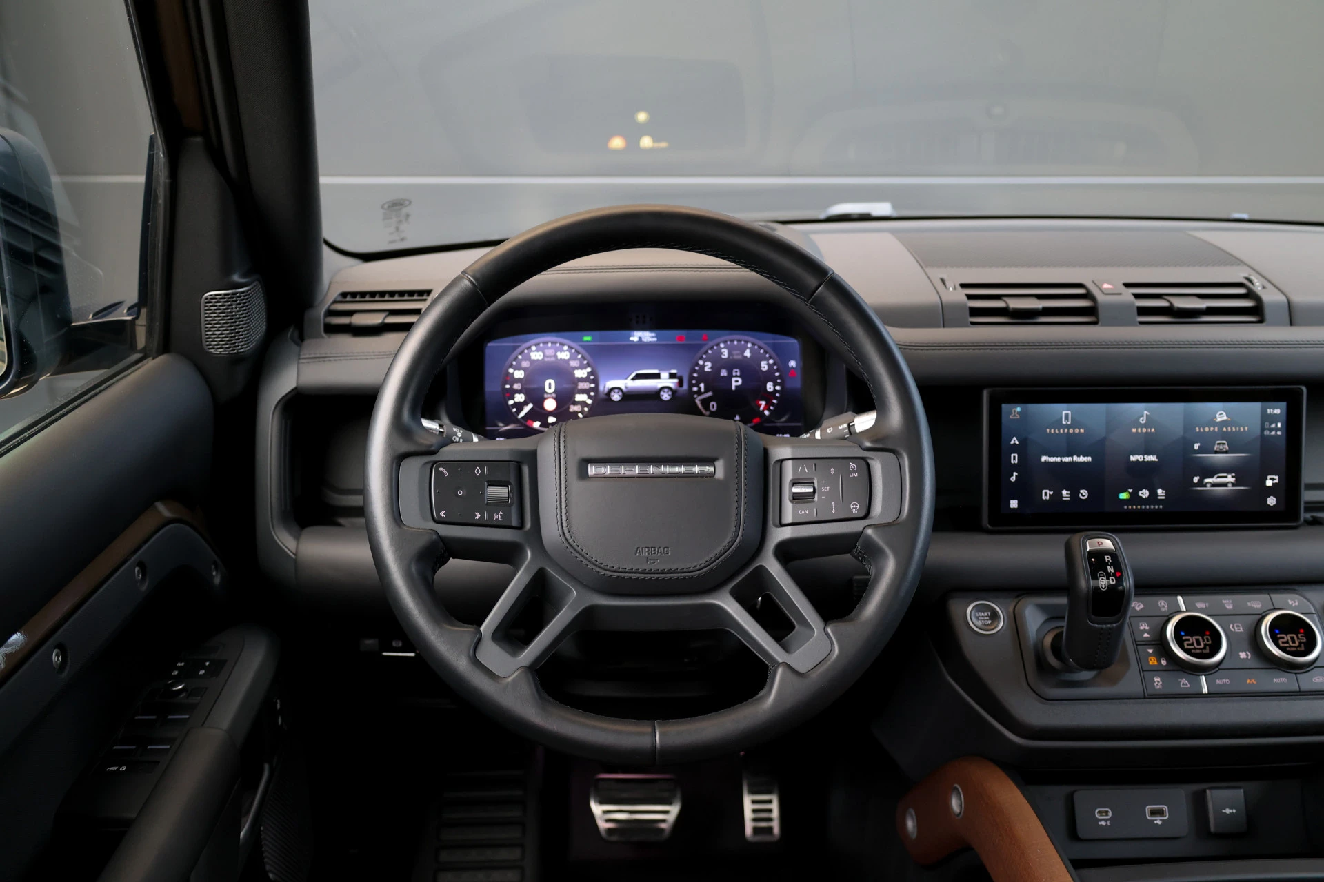 Hoofdafbeelding Land Rover Defender