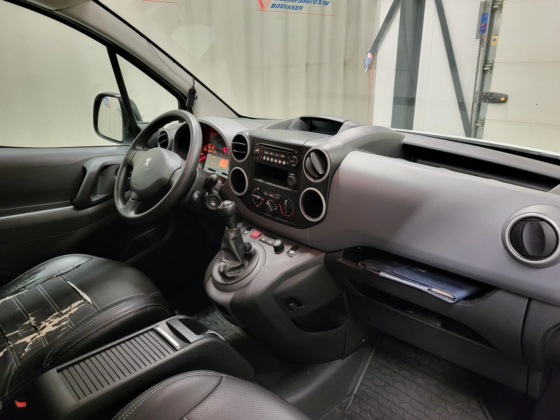 Hoofdafbeelding Peugeot Partner