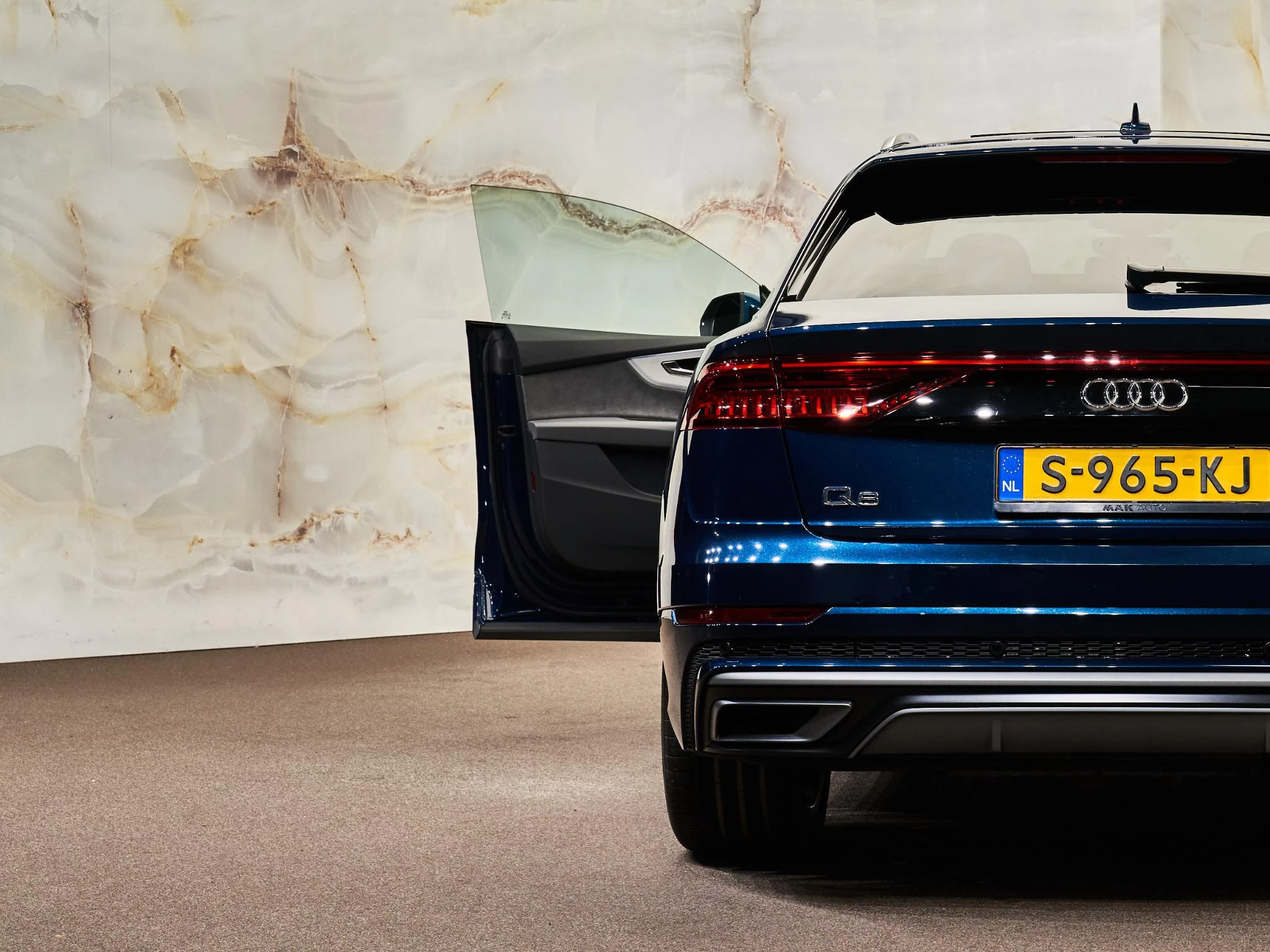 Hoofdafbeelding Audi Q8