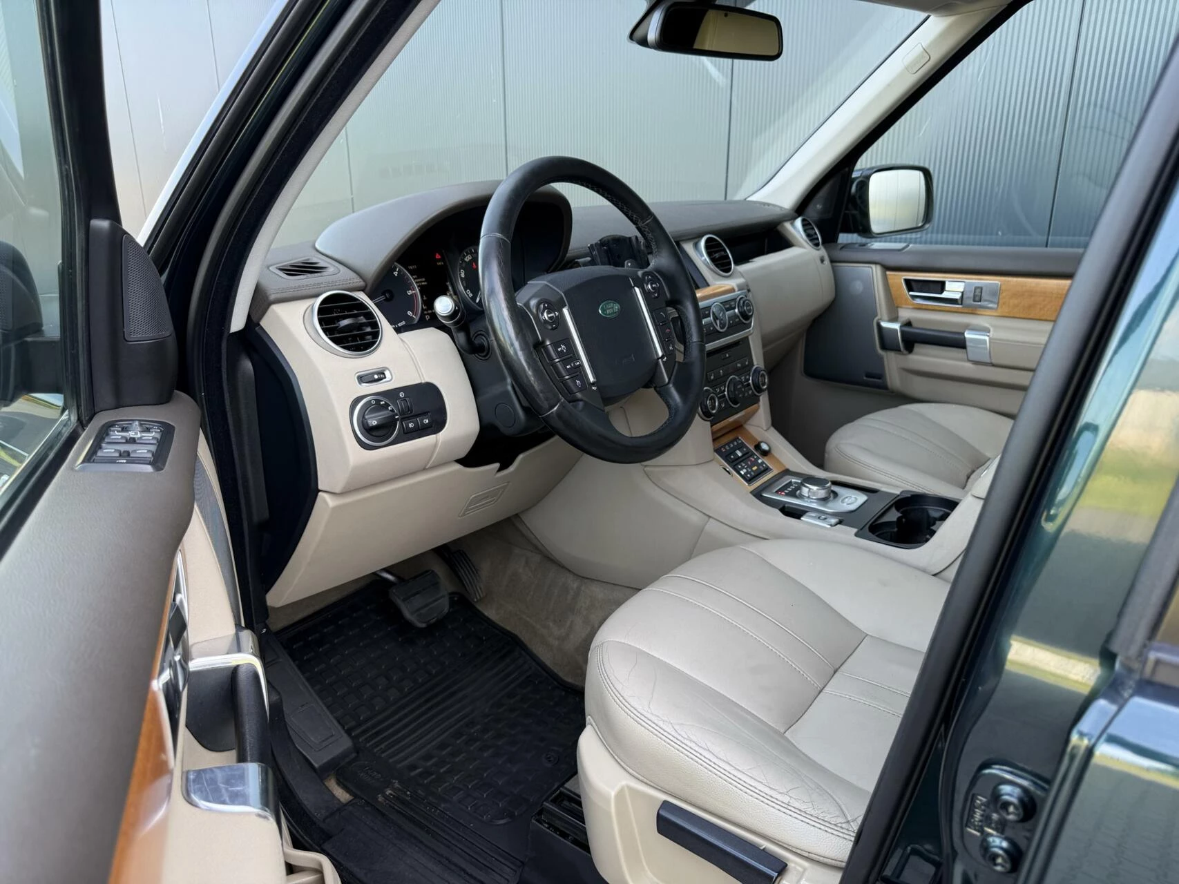 Hoofdafbeelding Land Rover Discovery