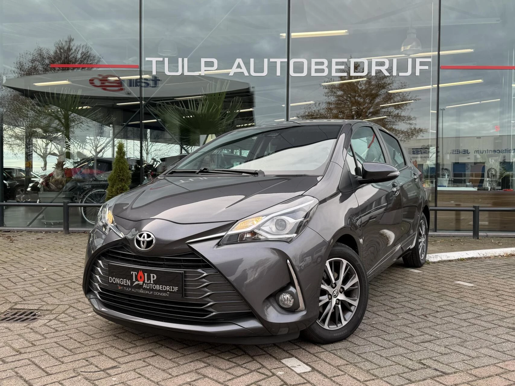 Hoofdafbeelding Toyota Yaris