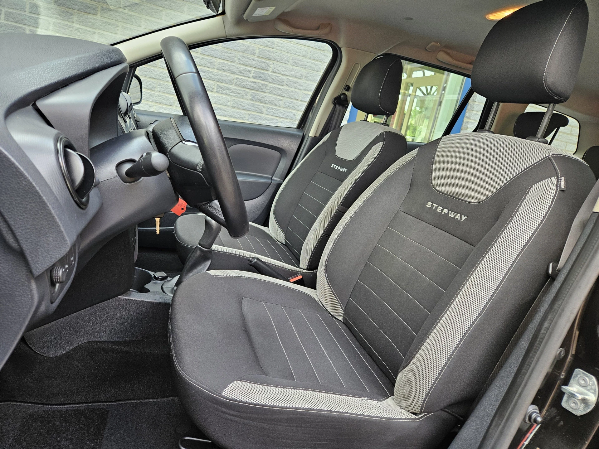 Hoofdafbeelding Dacia Logan