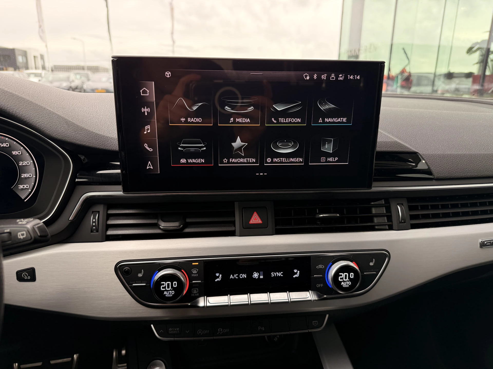 Hoofdafbeelding Audi A4