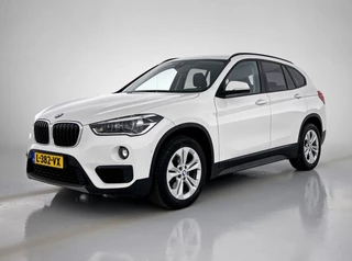 BMW X1 SDrive18i High Executive (Goed OnderH, Trekhaak, Navi, StoelV, Climate control, Etc)