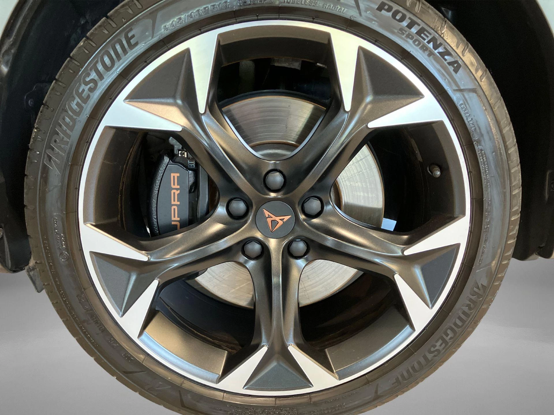 Hoofdafbeelding CUPRA Formentor
