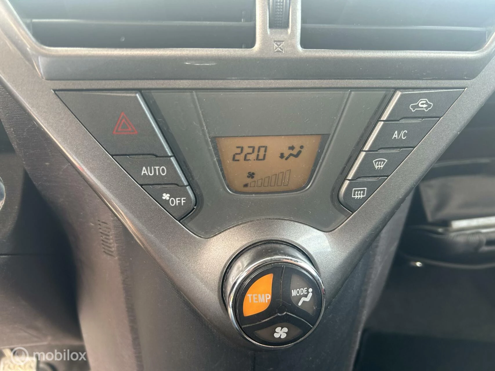 Hoofdafbeelding Toyota iQ