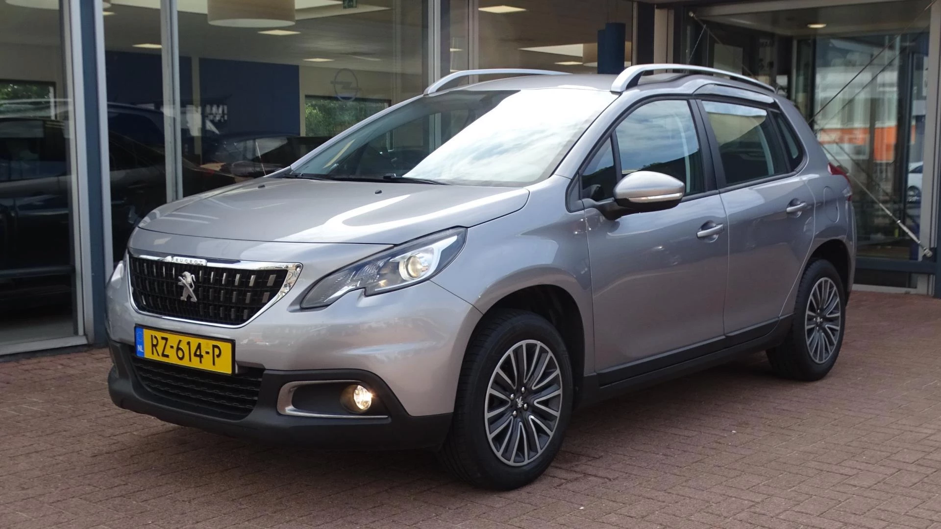 Hoofdafbeelding Peugeot 2008