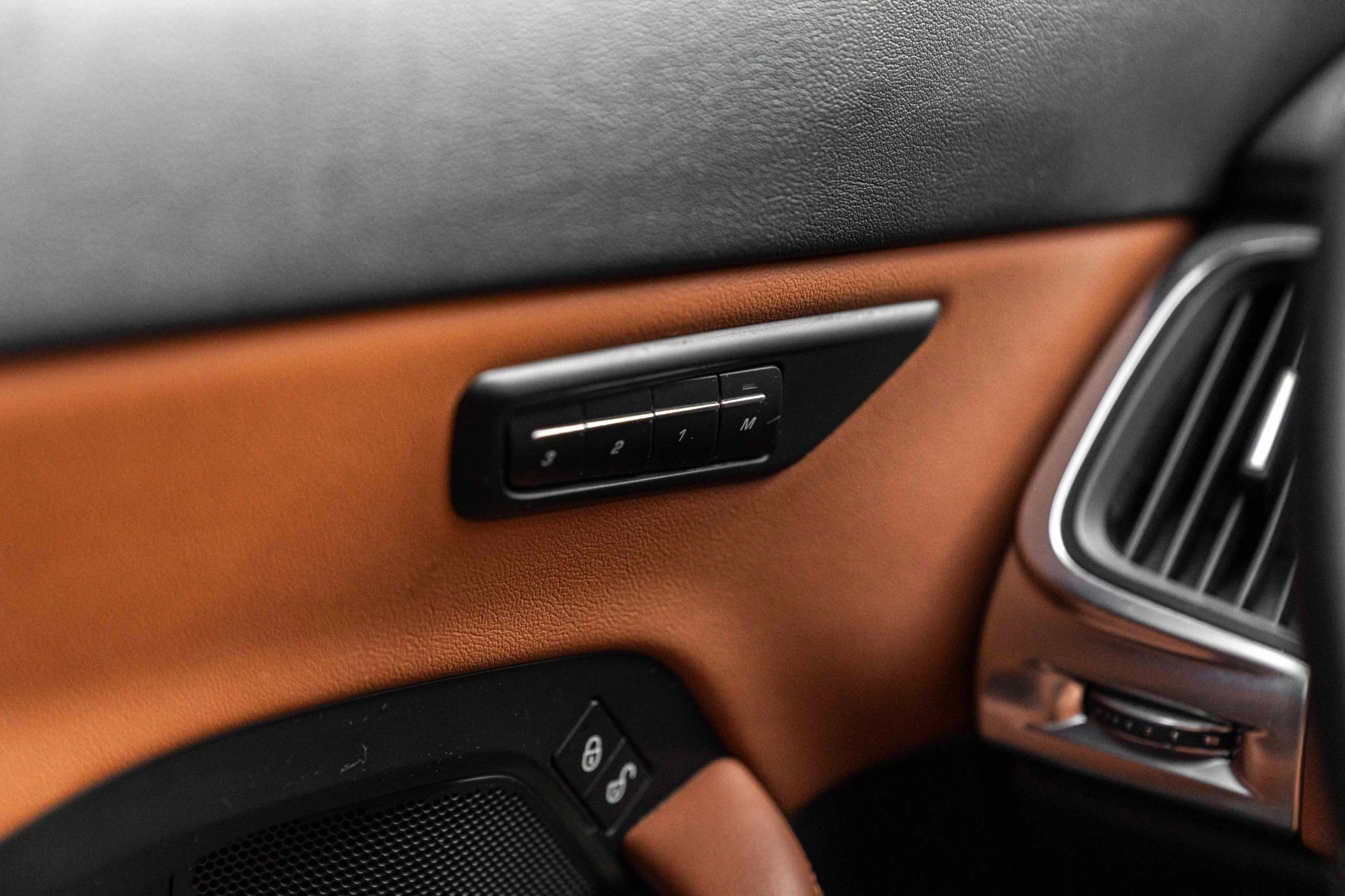 Hoofdafbeelding Jaguar E-PACE