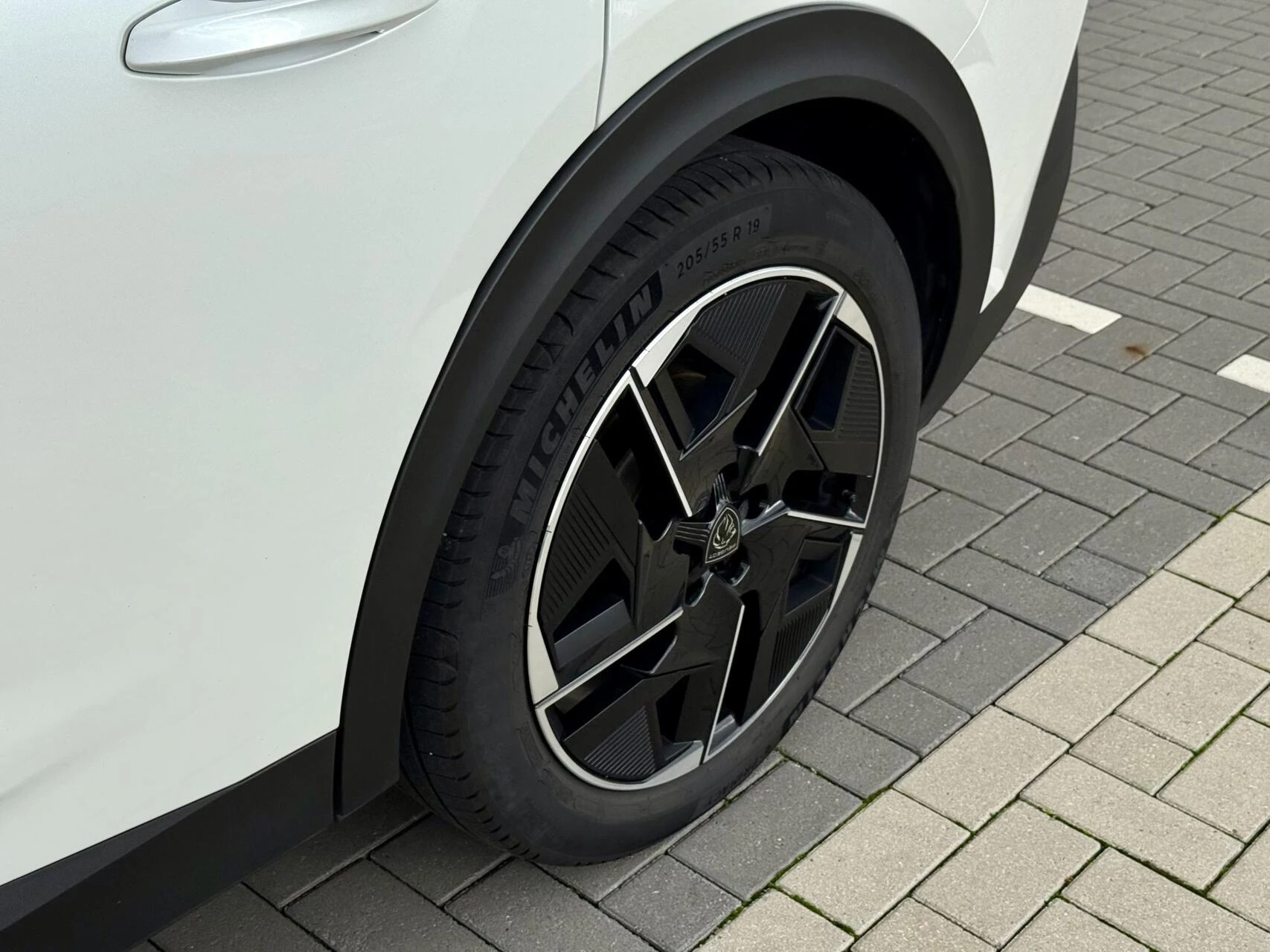 Hoofdafbeelding Peugeot 408