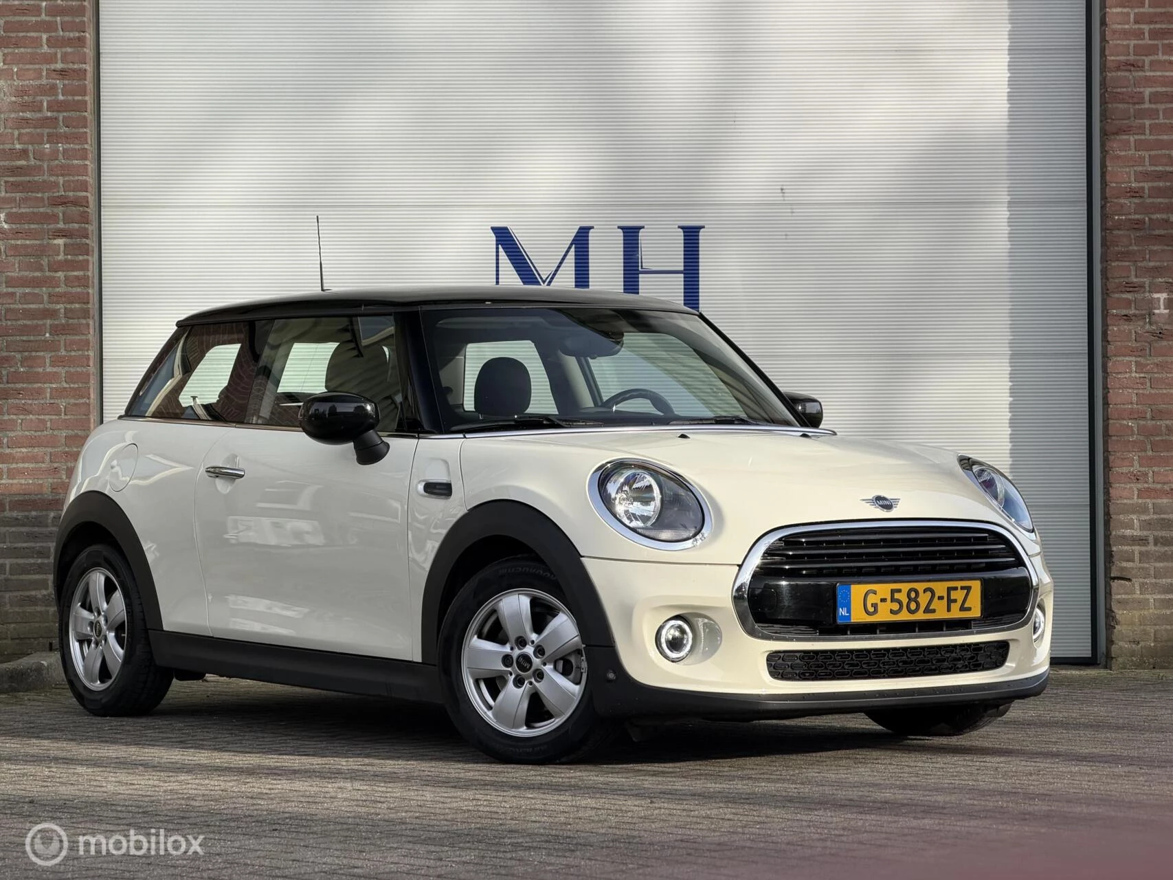 Hoofdafbeelding MINI Cooper