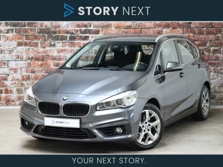 BMW 2 Serie Active Tourer 218i Executive Automaat / Trekhaak / Parkeersensoren / Stoelverwarming / Navigatie / Cruise Control / Bluetooth / Climate Control / LED / Sportstoelen / Multifunctioneel Stuurwiel / 17 Inch