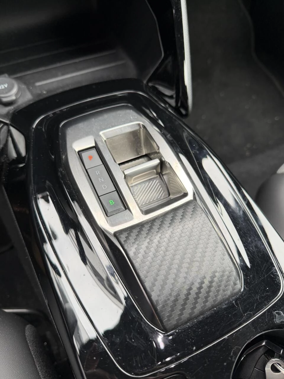 Hoofdafbeelding Peugeot e-2008