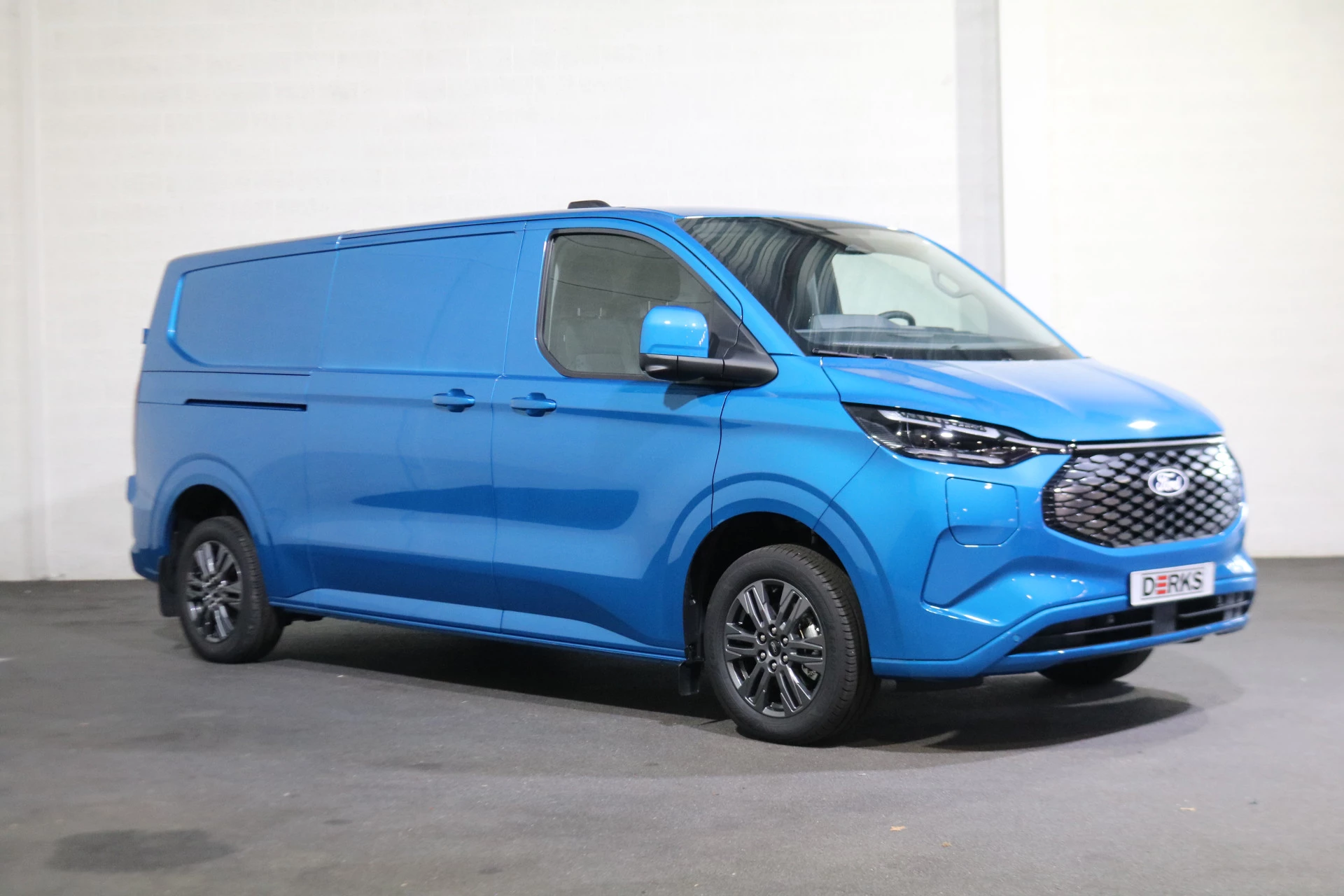 Hoofdafbeelding Ford E-Transit Custom
