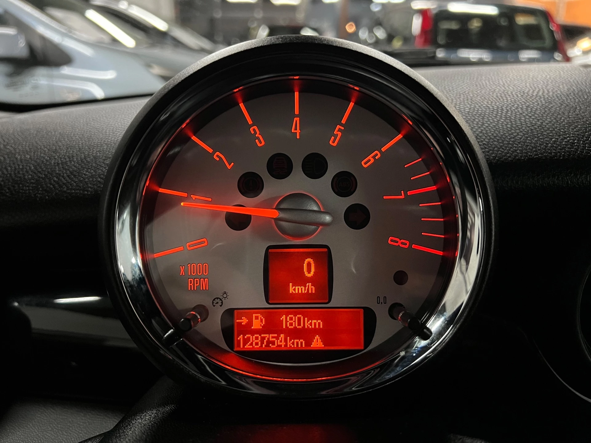 Hoofdafbeelding MINI One