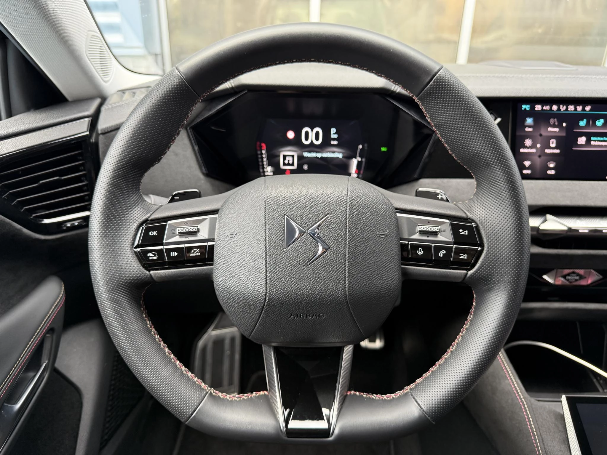 Hoofdafbeelding DS DS 4