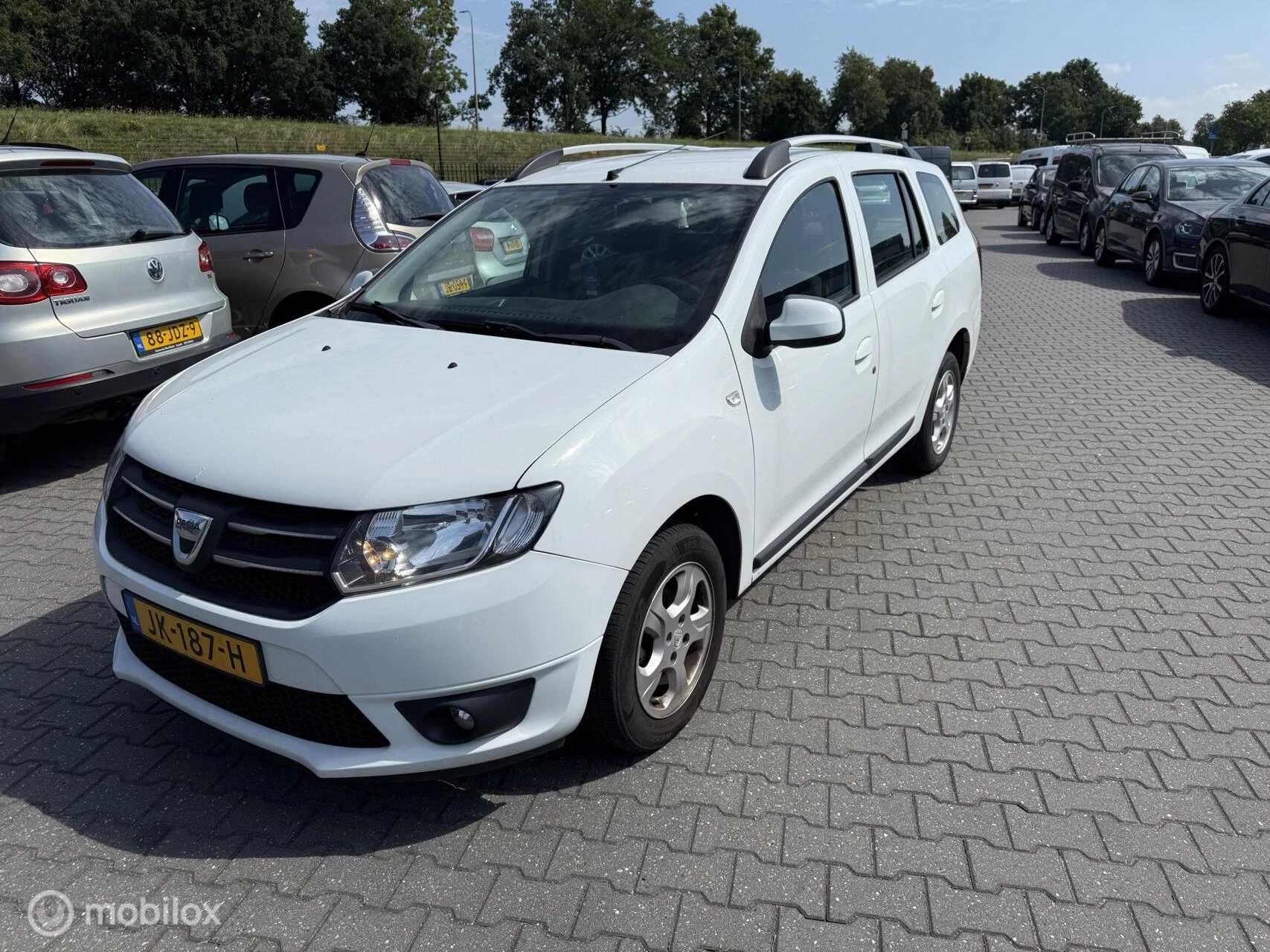 Hoofdafbeelding Dacia Logan