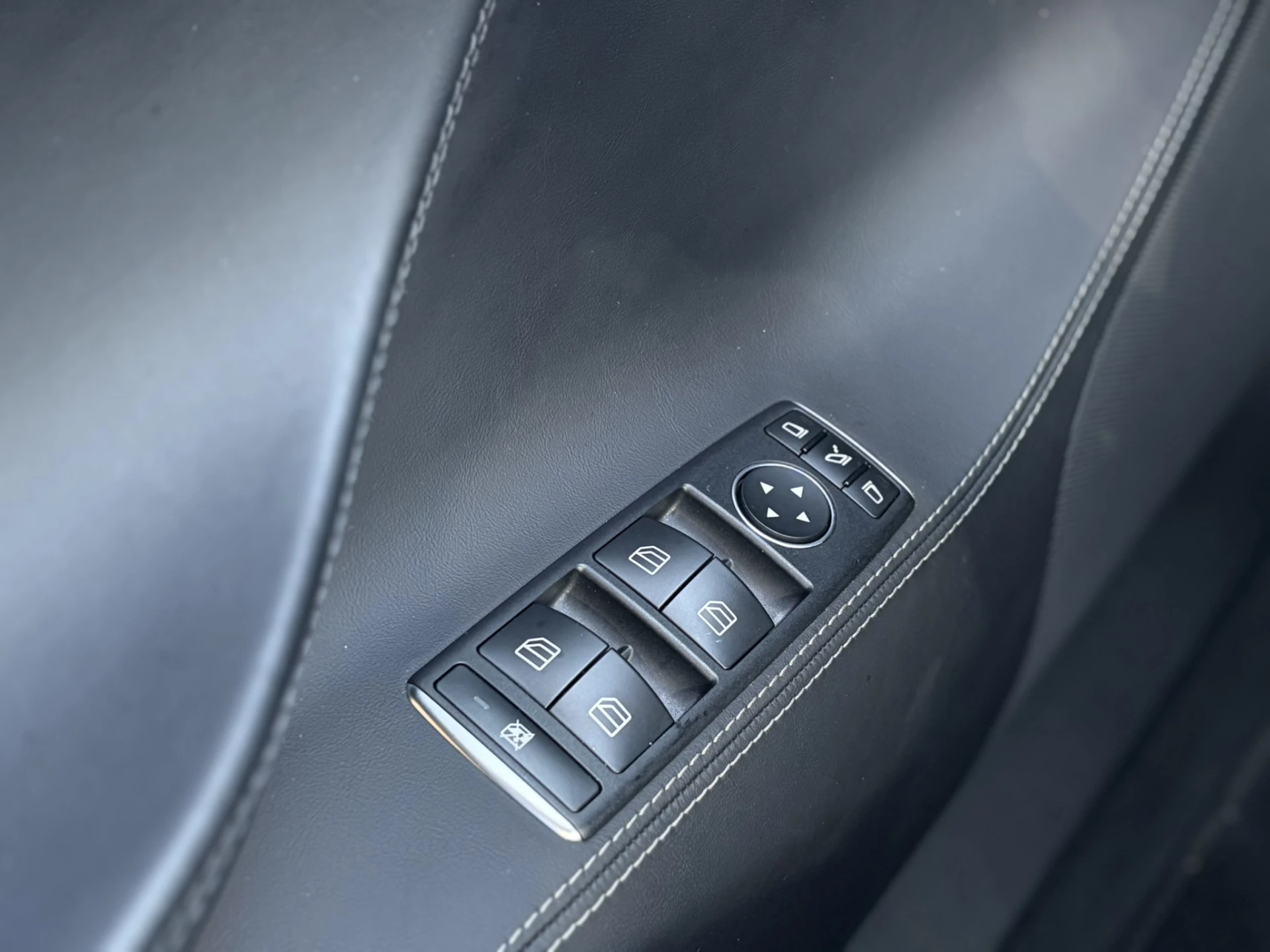 Hoofdafbeelding Tesla Model S