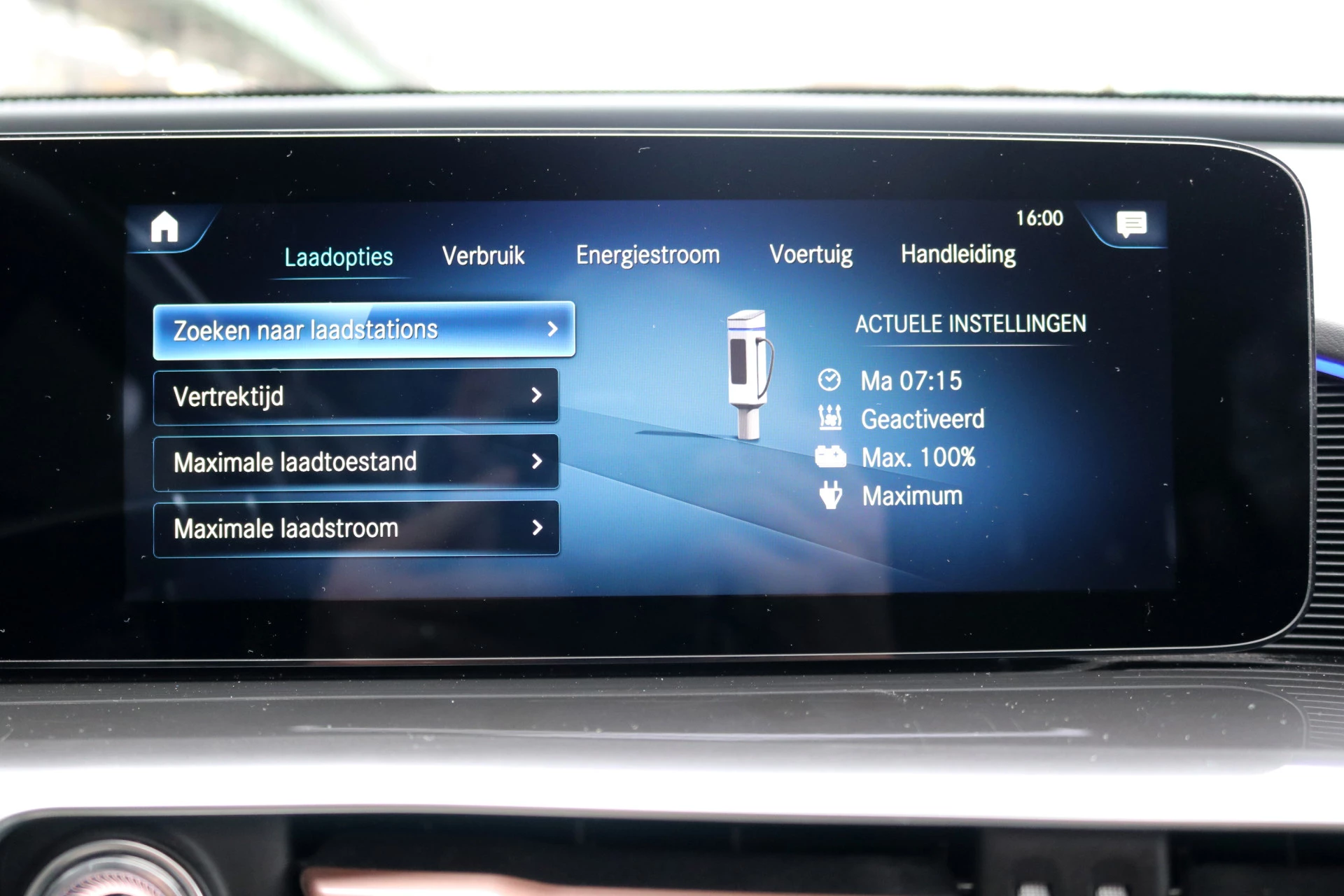 Hoofdafbeelding Mercedes-Benz EQC