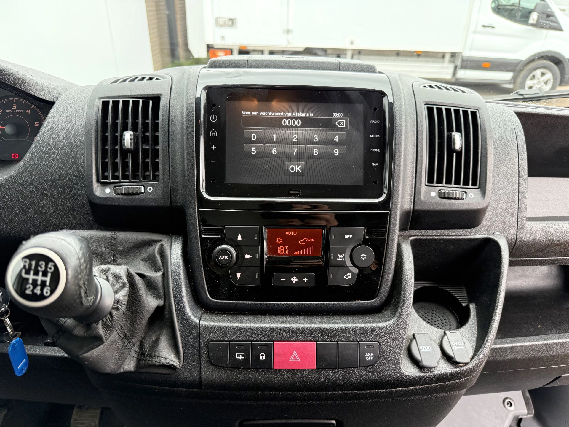 Hoofdafbeelding Opel Movano