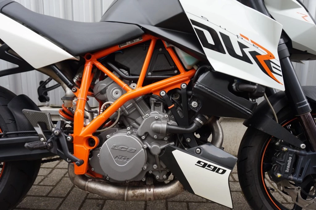 Hoofdafbeelding KTM 990