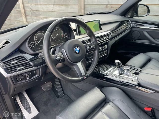 Hoofdafbeelding BMW X5