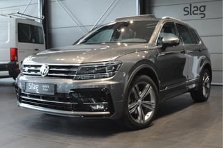 Volkswagen Tiguan 1.4 TSI 4Motion 2X R-LINE head up pano trekhaak 19 inch 150 pk !!