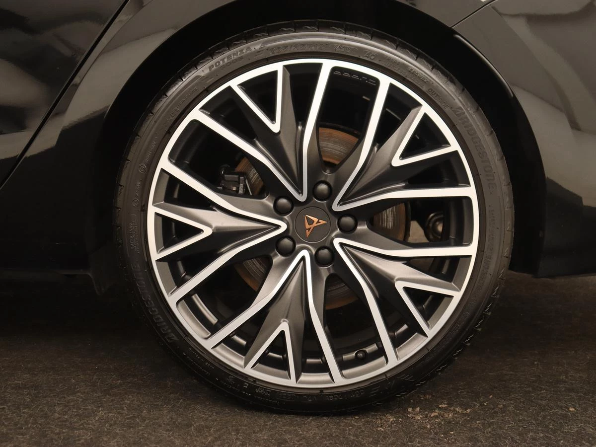 Hoofdafbeelding CUPRA Leon