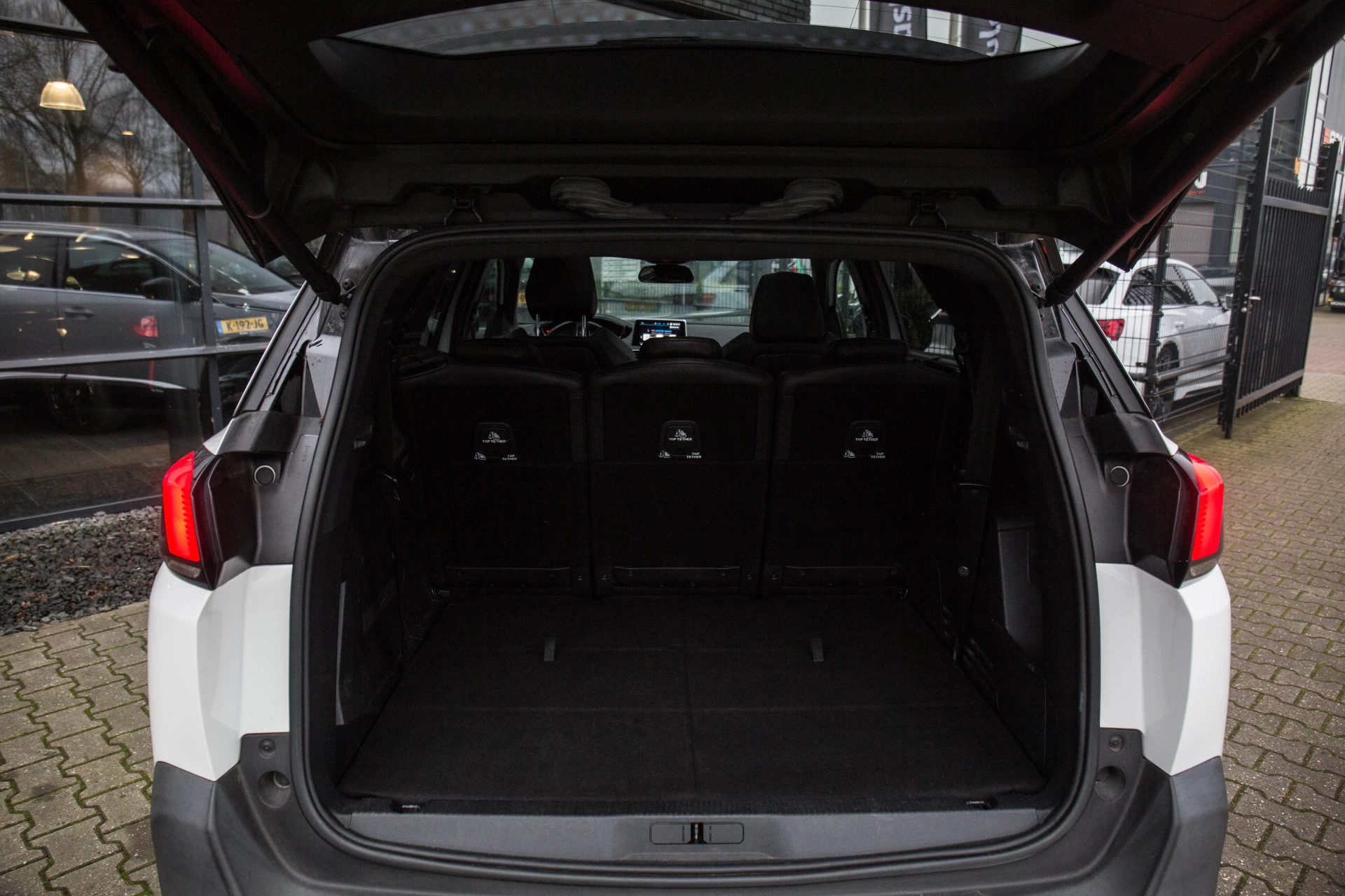 Hoofdafbeelding Peugeot 5008